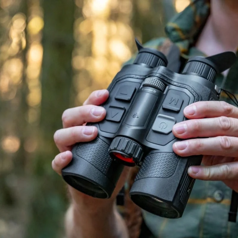 NOCPIX OMNI - Binocular Multiespectral con telémetro láser