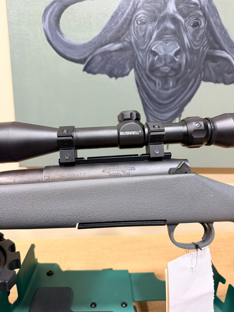 Remington Model 710 Cal. 270 + Visor - Rifle Cerrojo de Segunda Mano