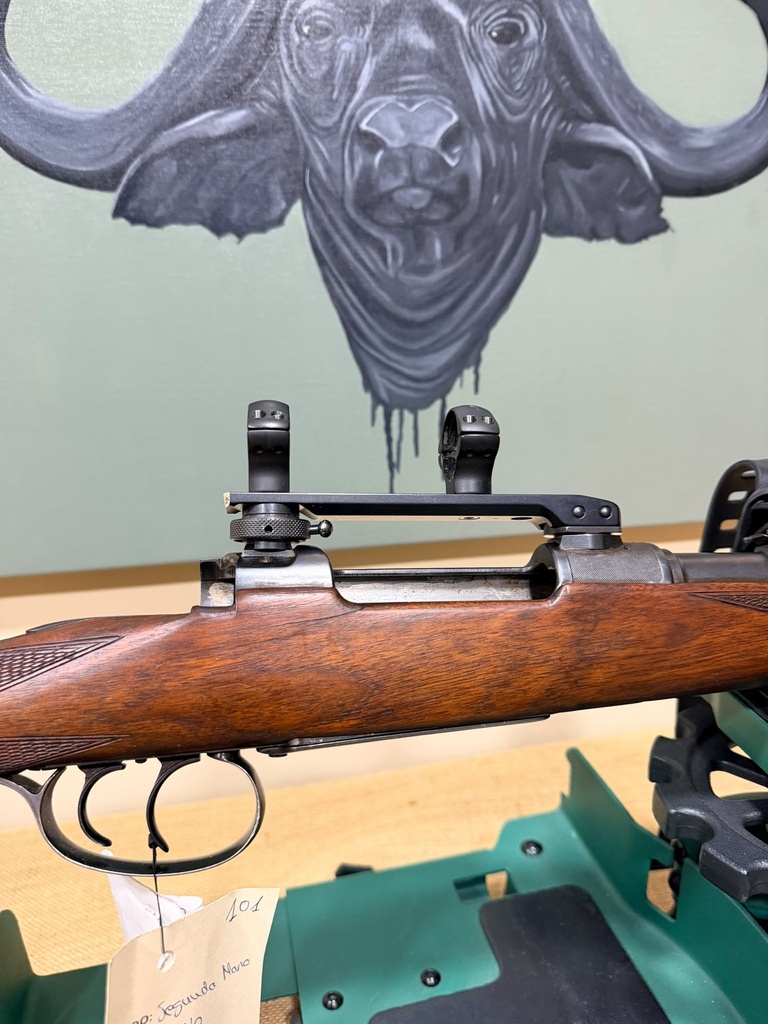 BRNO Caja Larga Cal.7x57 + Anillas - Rifle Cerrojo de Segunda Mano